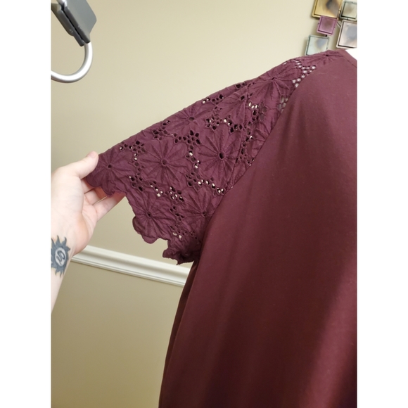 Lane Bryant Plum Top With Floral Cutout Sleeves - Picture 2 of 4
